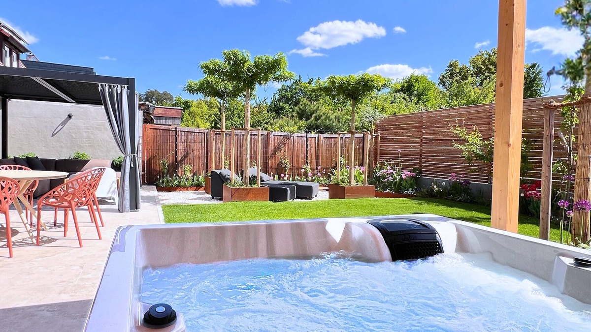 Markt Erlbach Apartment | WolkenGarten - Your luxury moment with private sauna and whirlpool