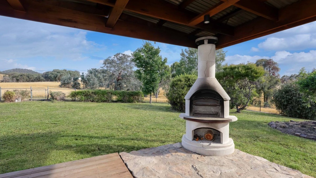 Goughs Bay House | Wollondilly - Mansfield - Sleeps 10