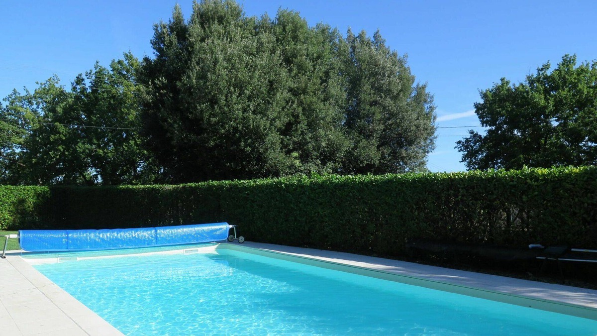 Saint-Martin-de-Villereal Villa | Wonderful villa for 6 people with private pool, WIFI, TV, terrace, pets allowed and parking
