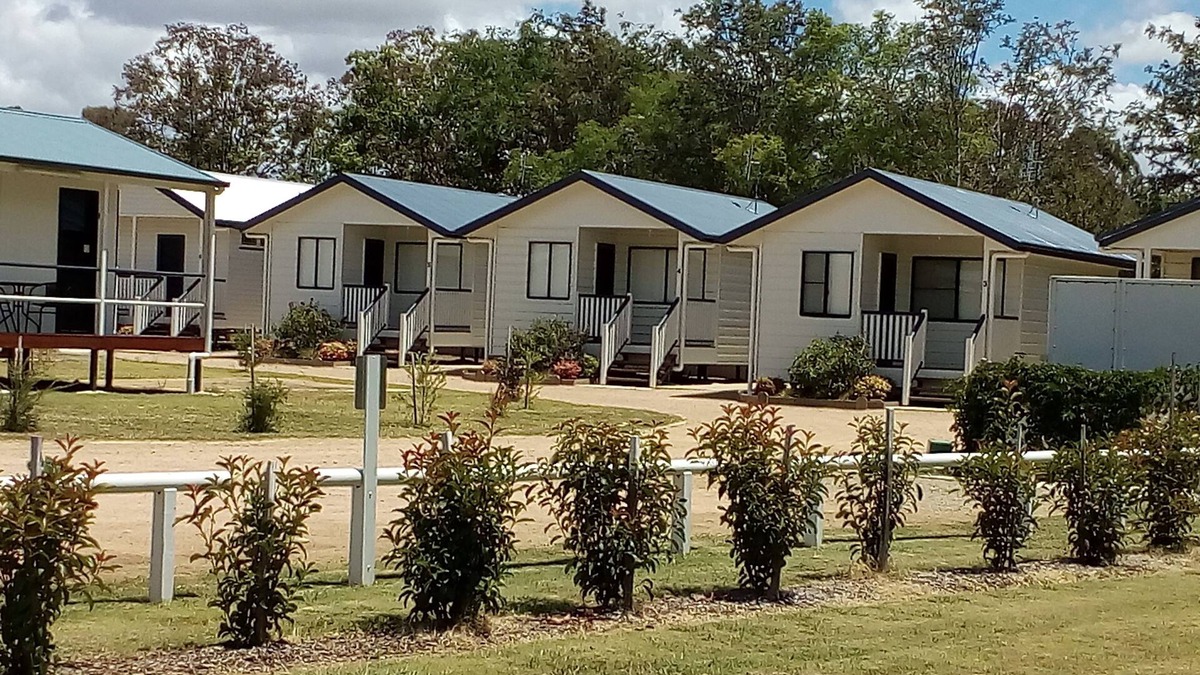 Wondai Cabin | Wondai Accommodation Units and Villas