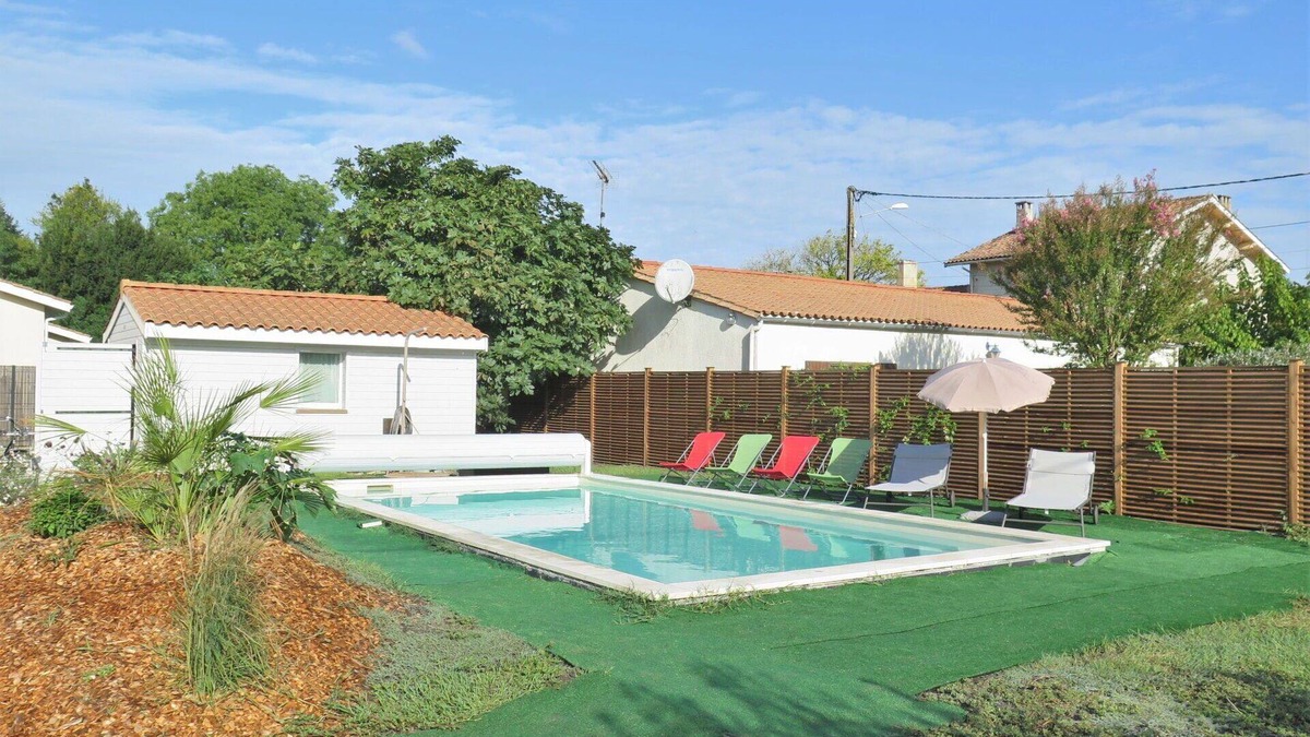 Saint-Vivien-de-Medoc House | Wonderful private villa for 6 guests with private pool, WIFI, terrace and parking