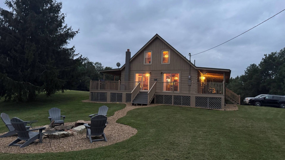 Wilson Creek House | Wonderful 4-bedroom cabin in Grayson County