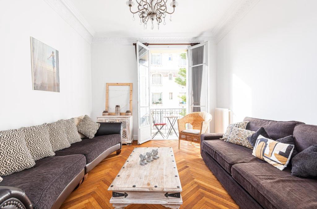 Gambetta Apartment | Wonderful and bright apartment close to everything