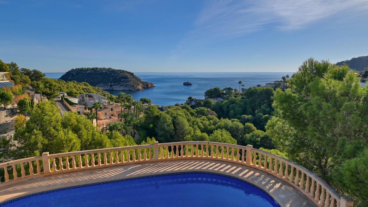 Mar Azul Villa | Wonderful and comfortable villa in Javea, Costa Blanca, Spain with private pool for 6 persons