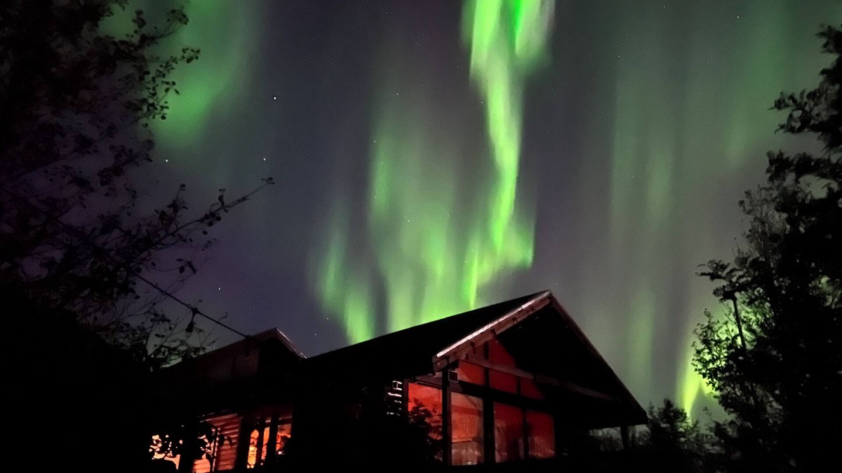 Blaskogabyggd Cabin | Wonderful and spacious cabin on the Golden Circle - HOT TUB & SAUNA