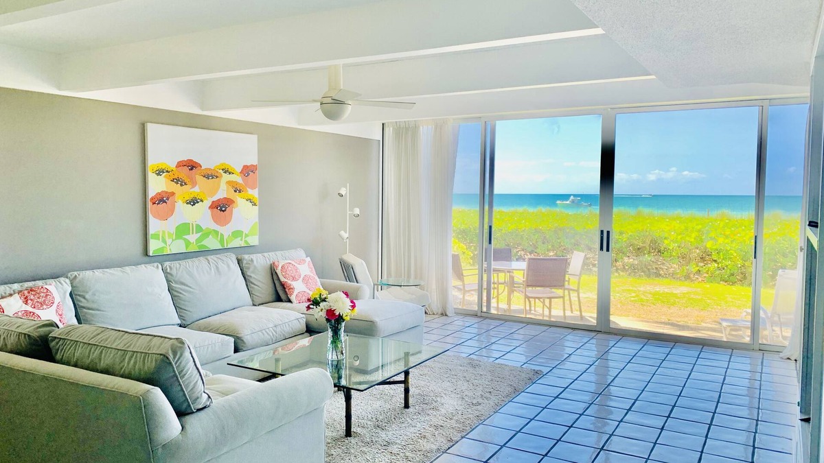 Whitney Beach Condo | Wonderful beach condo, heated pool, peaceful location Longboat Key