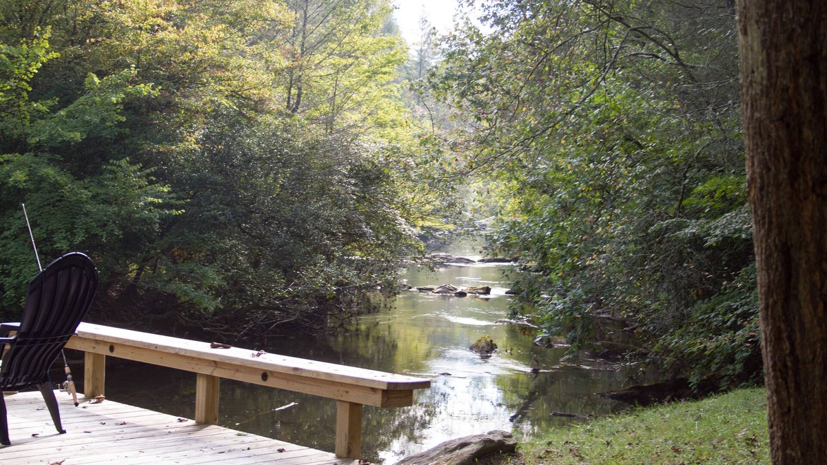 Epworth Cabin | Wonderful cabin on Fightingtown Creek, sleeps 8