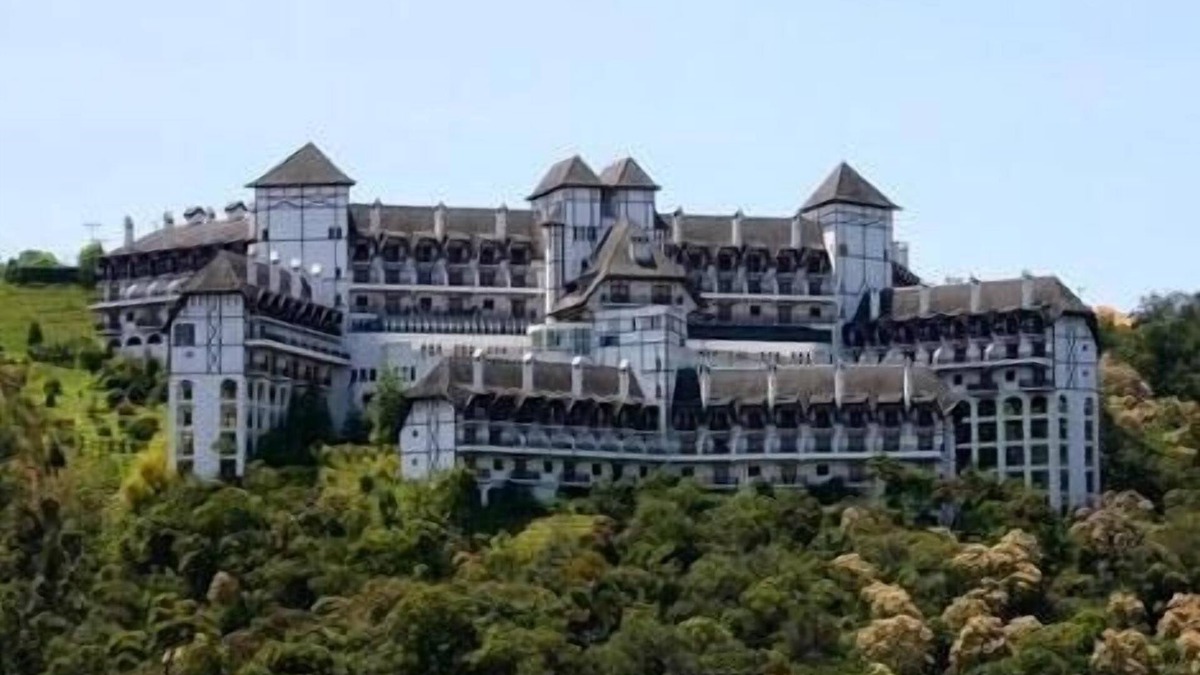 Centro Apartment | WONDERFUL CASTLE IN MOUNTAIN - UPPER CAPIVARI - NOBLE AREA