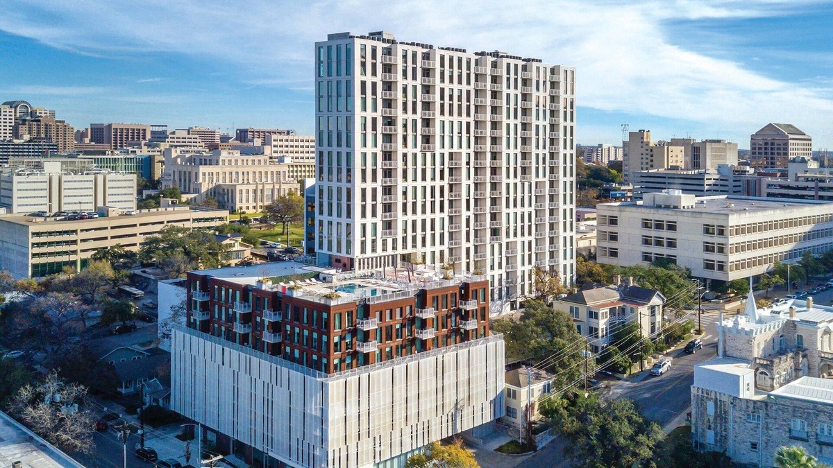 Civic District Resort | Wonderful Downtown Austin 1BR King Suite