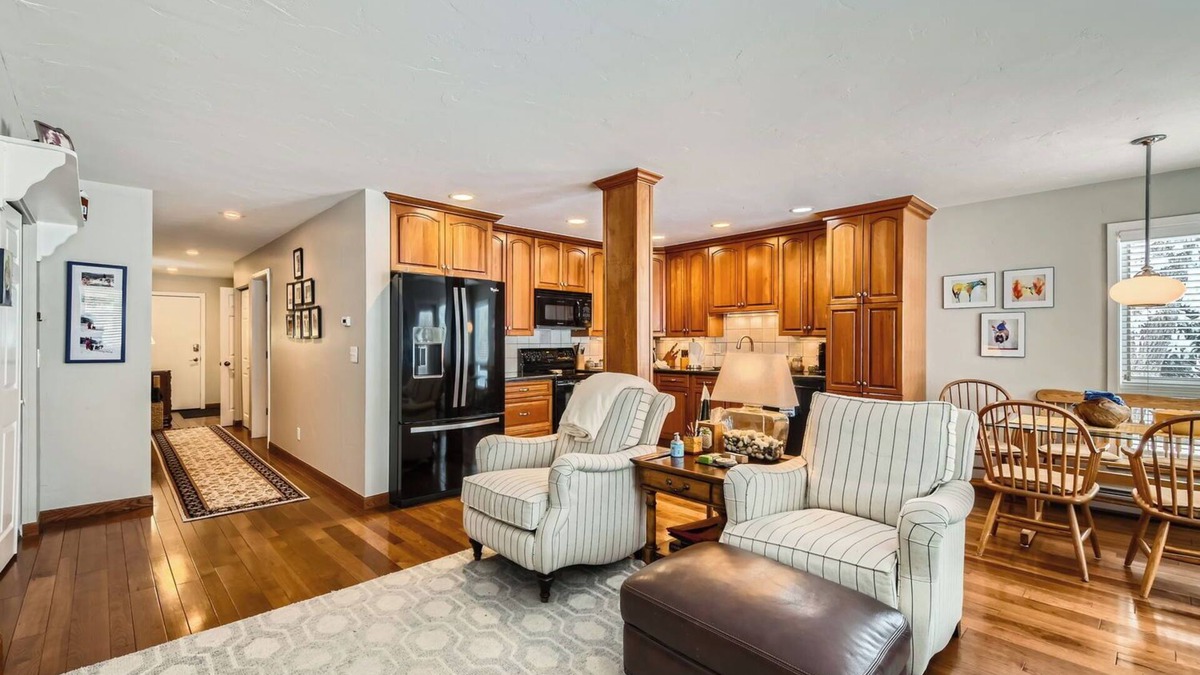 Eagle-Vail Condo | Wonderful EagleVail Condo, Fireplace, Golf Course