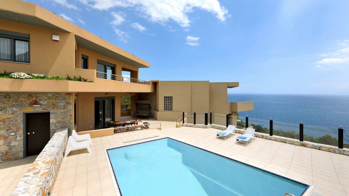 Marathon Villa | WONDERFUL ECO FRIENDLY VILLA AUGUSTINE