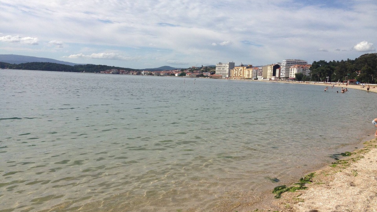 Vilagarcia de Arousa Condo | Wonderful apartment beachfront