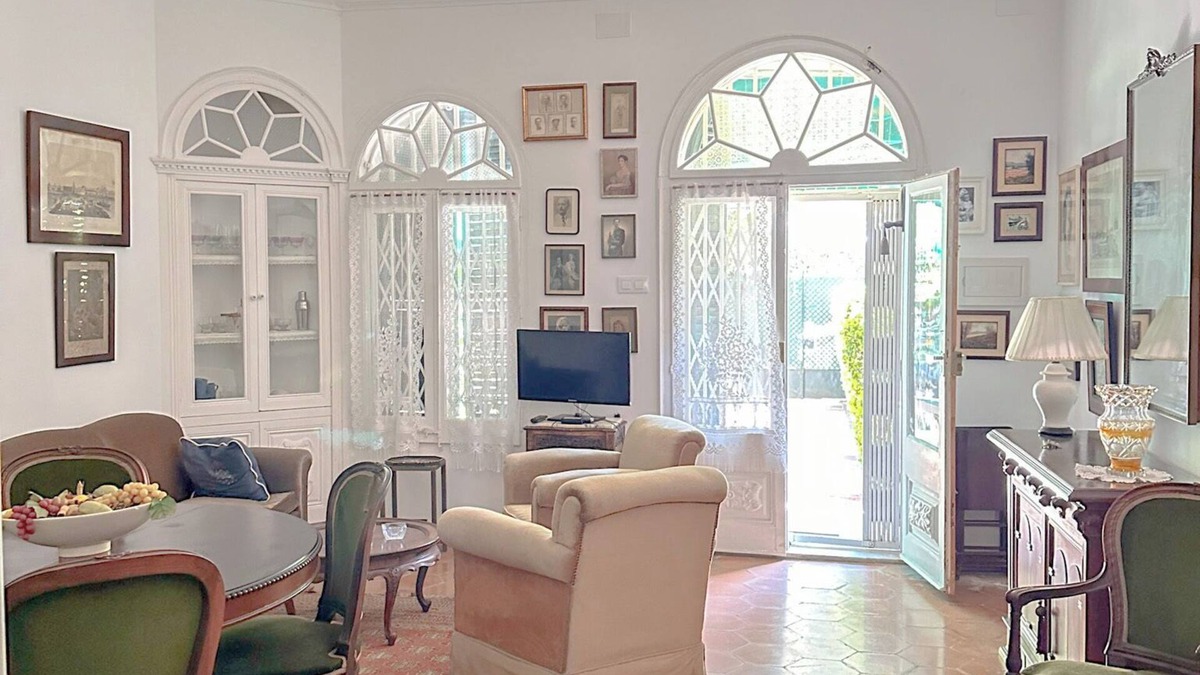 Caldes d'Estrac Apartment | Wonderful House on the beach