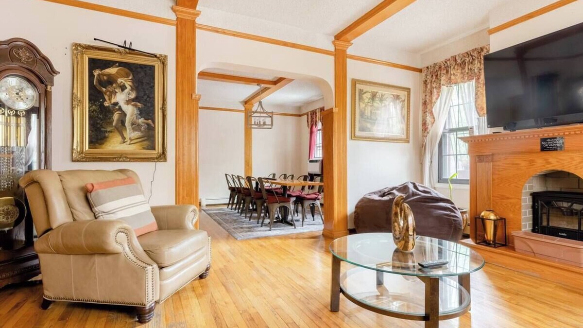 Queens House | Wonderful House in Long Island City, comforting and spacious near to Manhattan