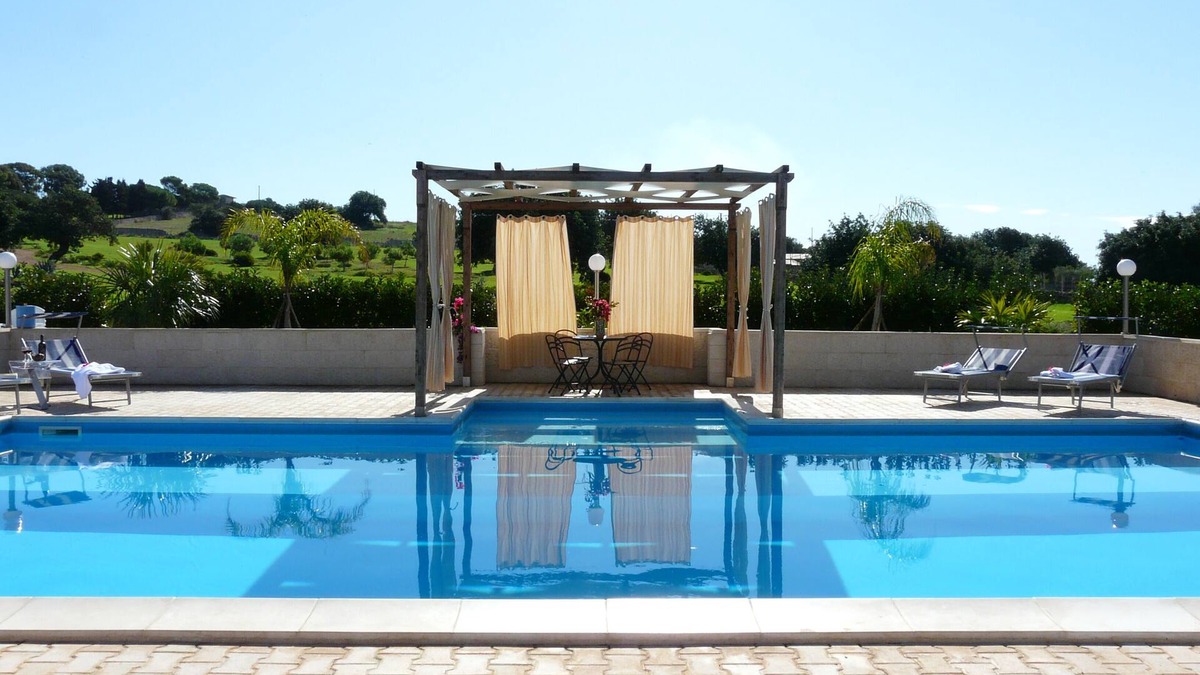 Santa Croce Camerina Villa | WONDERFUL COUNTRY VILLA WITH PRIVATE POOL AND LARGE GARDEN