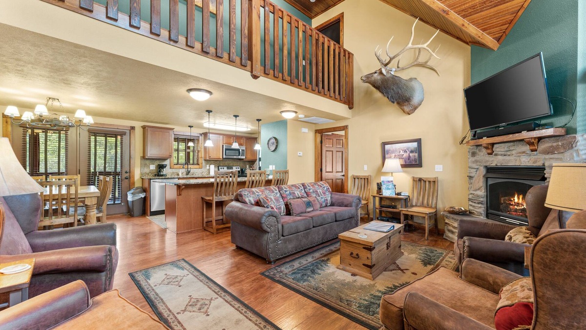 Reeds Spring Cabin | Wonderful Memories will be made at this 6 Bed Lodge in Stonebridge Resort!