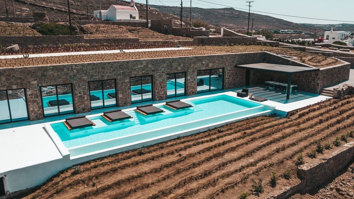 Ftelia Villa | Wonderful Mykonos Villa | Villa Rohfa | 5 Bedrooms | Unique Aegean Sea Views |.