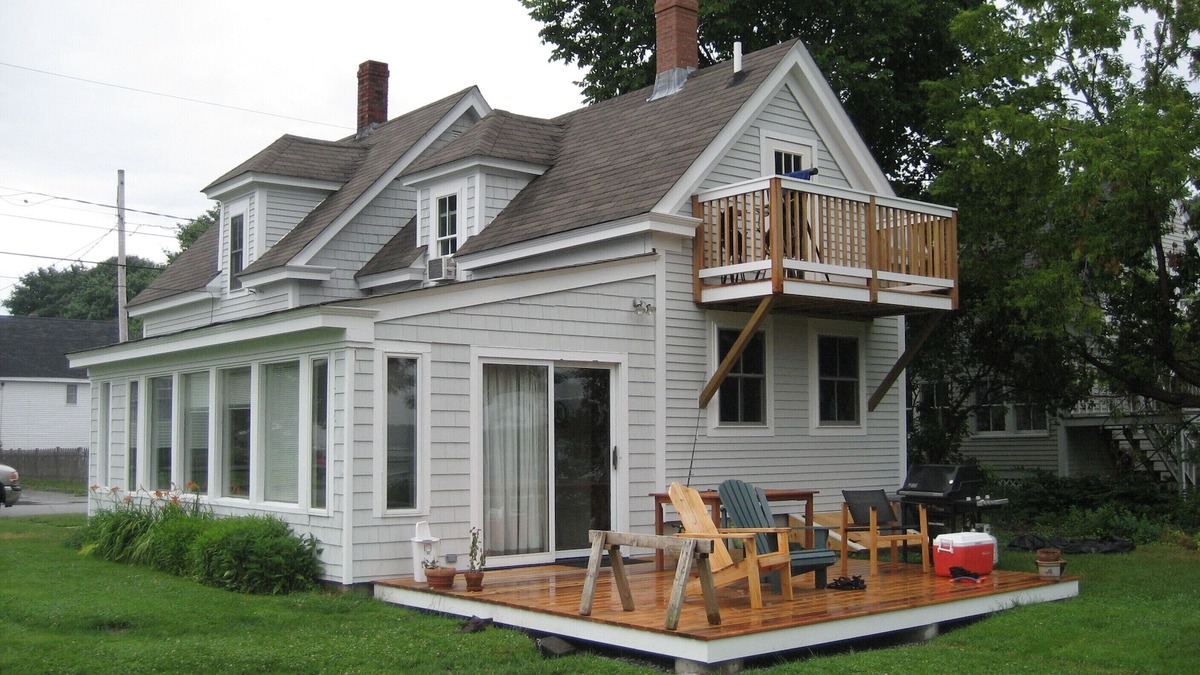 East Deering House | Wonderful Portland Waterfront Home