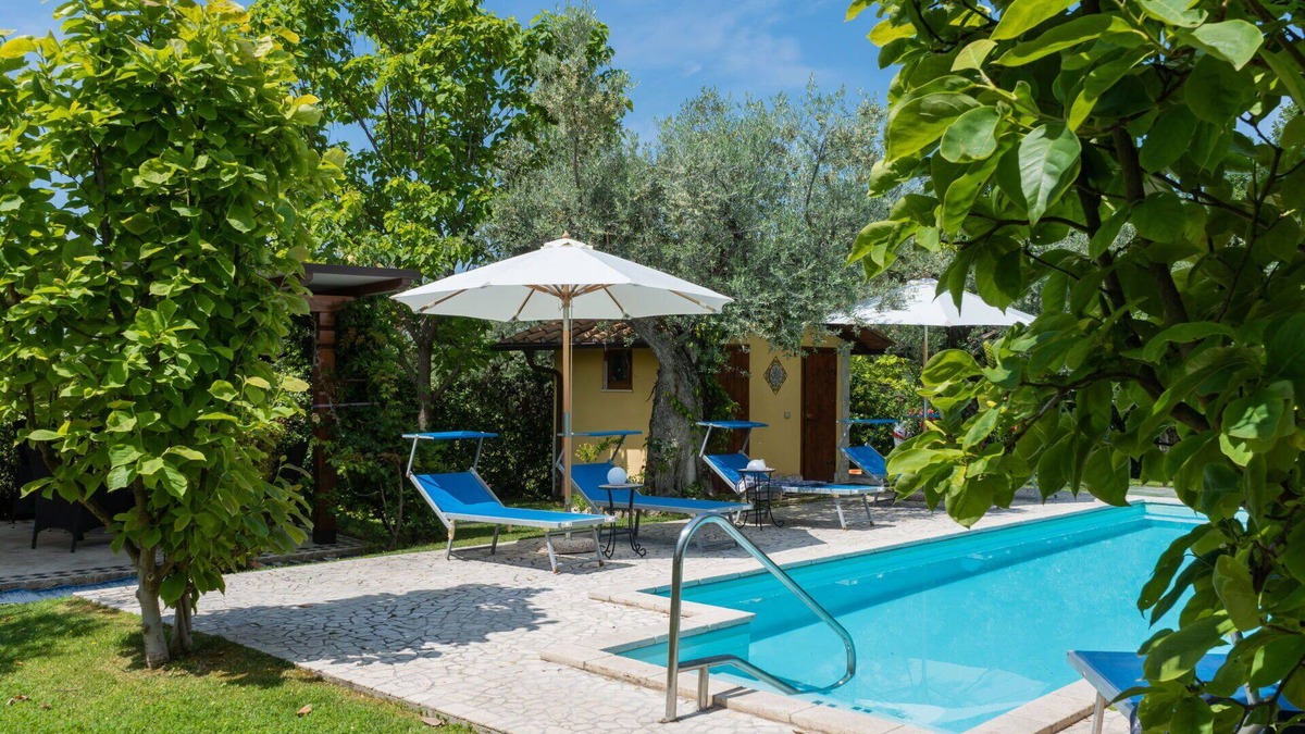 Fara in Sabina House | Wonderful private villa for 6 people with WIFI, private pool, A/C, TV, patio and parking
