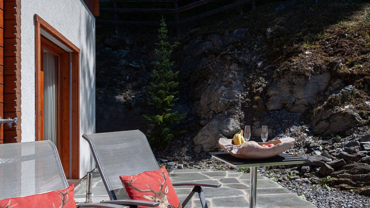 Saint-Pierre-de-Clages House | Wonderful private villa for 8 guests with WIFI, TV and terrace