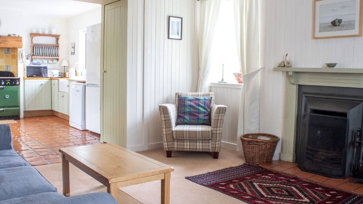 Greshornish House | Wonderful private villa with WIFI, TV, terrace, pets allowed, panoramic view and parking