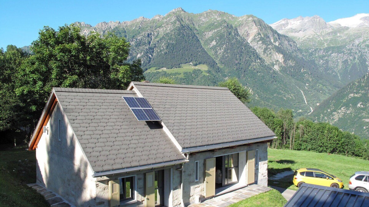 Ponto Valentino House | Wonderful private villa for 8 people with TV, patio and pets allowed