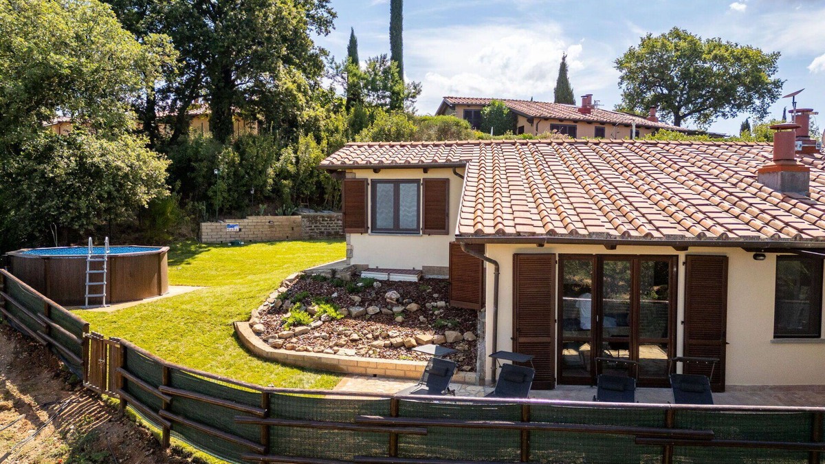 Scansano House | Wonderful private villa with private pool, WIFI, A/C, hot tub, TV, patio, panoramic view, parking