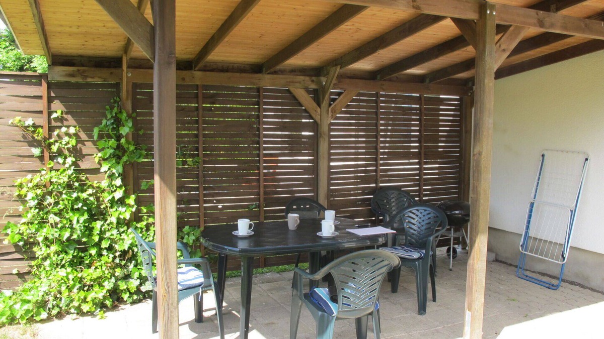 Neu Poserin House | Wonderful private villa for 6 people with TV, terrace, pets allowed and parking