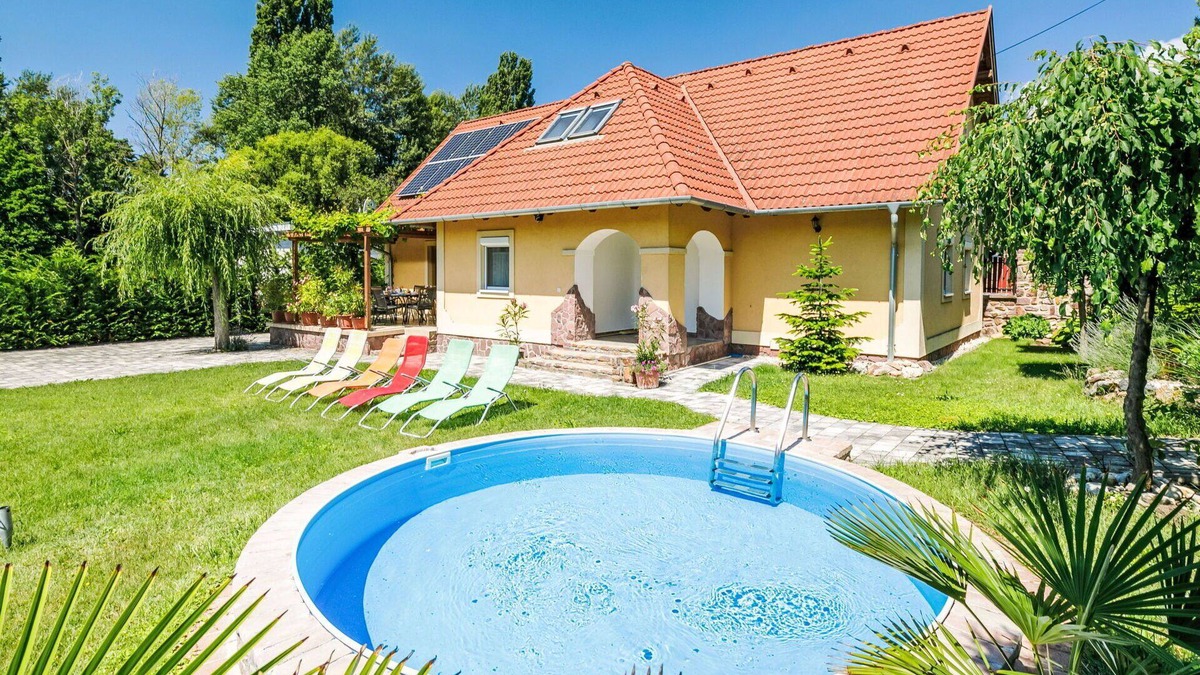 Abrahamhegy House | Wonderful private villa for 10 guests with private pool, WIFI, A/C, TV, patio and parking