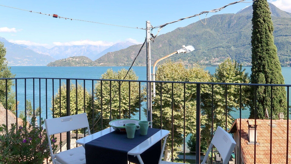 Cremia House | Wonderful private villa for 6 people with WIFI, A/C, TV, patio and parking
