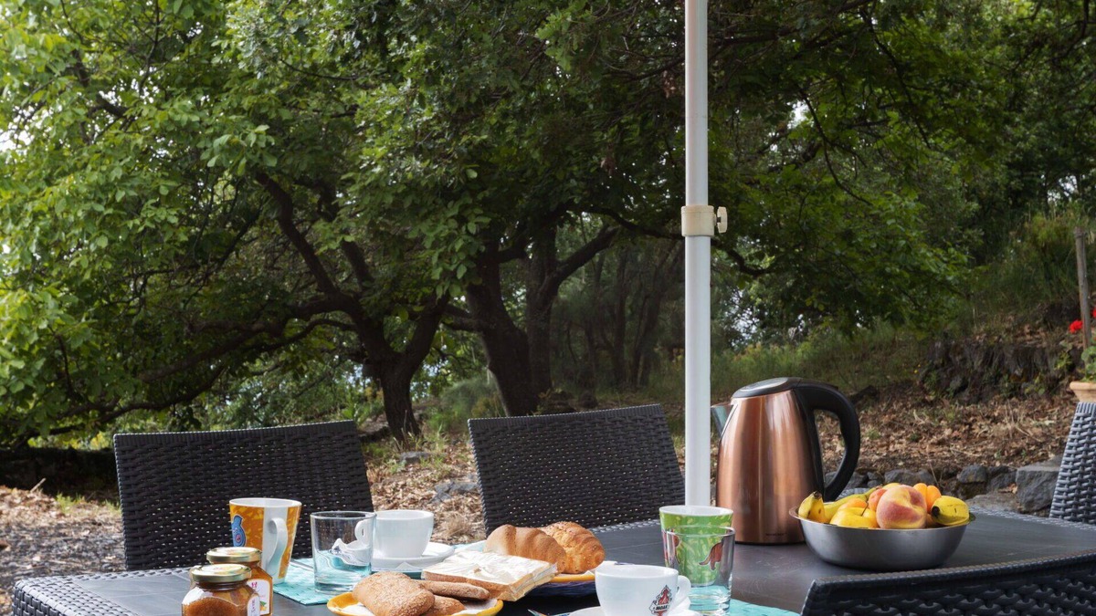 Zafferana Etnea House | Wonderful private villa for 6 guests with WIFI, TV, terrace, pets allowed and parking