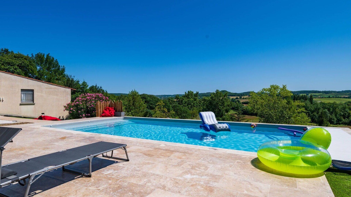 Dausse House | Wonderful private villa for 6 guests with private pool, WIFI, TV, terrace and panoramic view