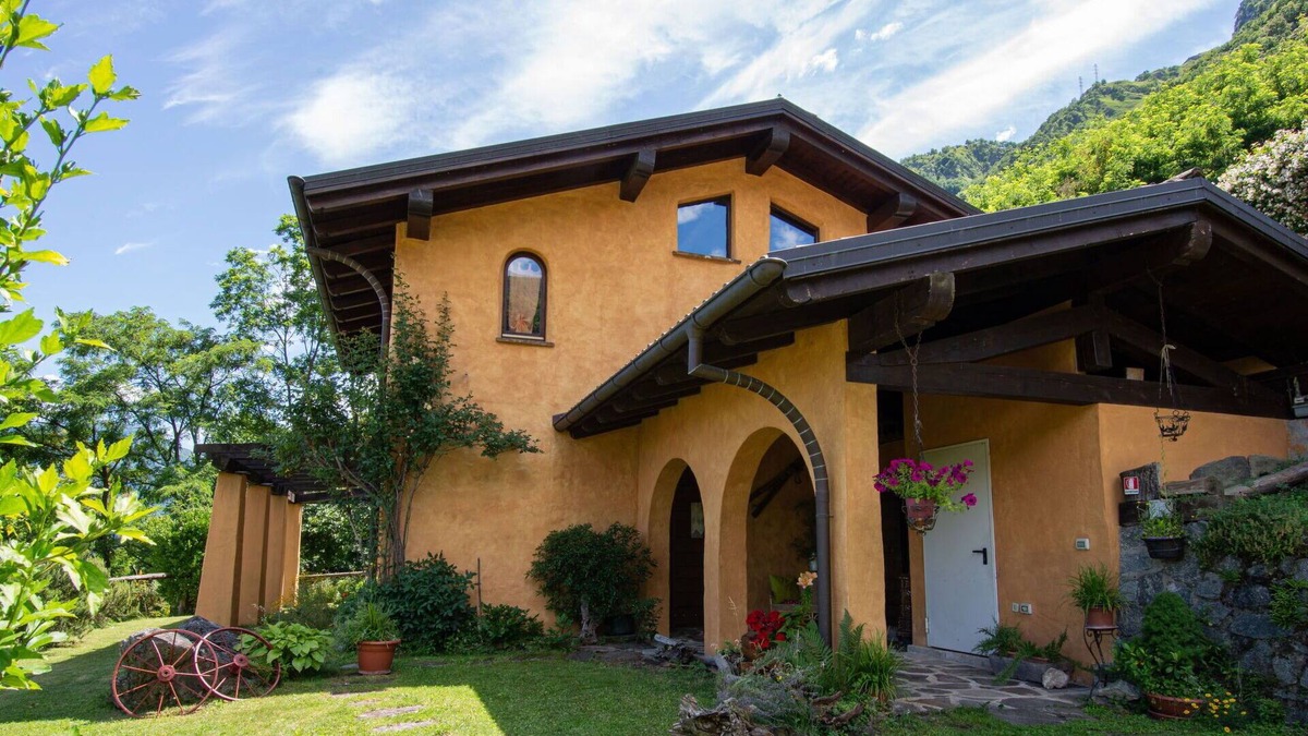 Dongo House | Wonderful private villa for 5 people with private pool, WIFI, TV, terrace, pets allowed and park...