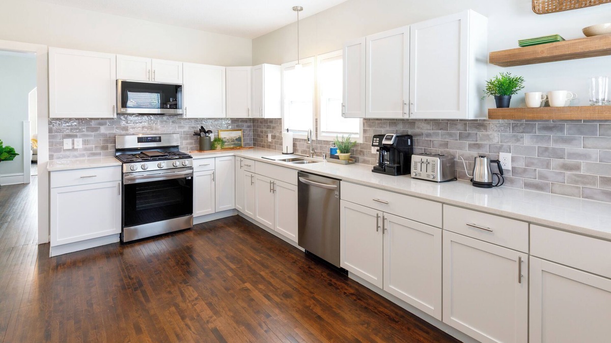 North End House | Wonderful Renovated St. Paul Bungalow.