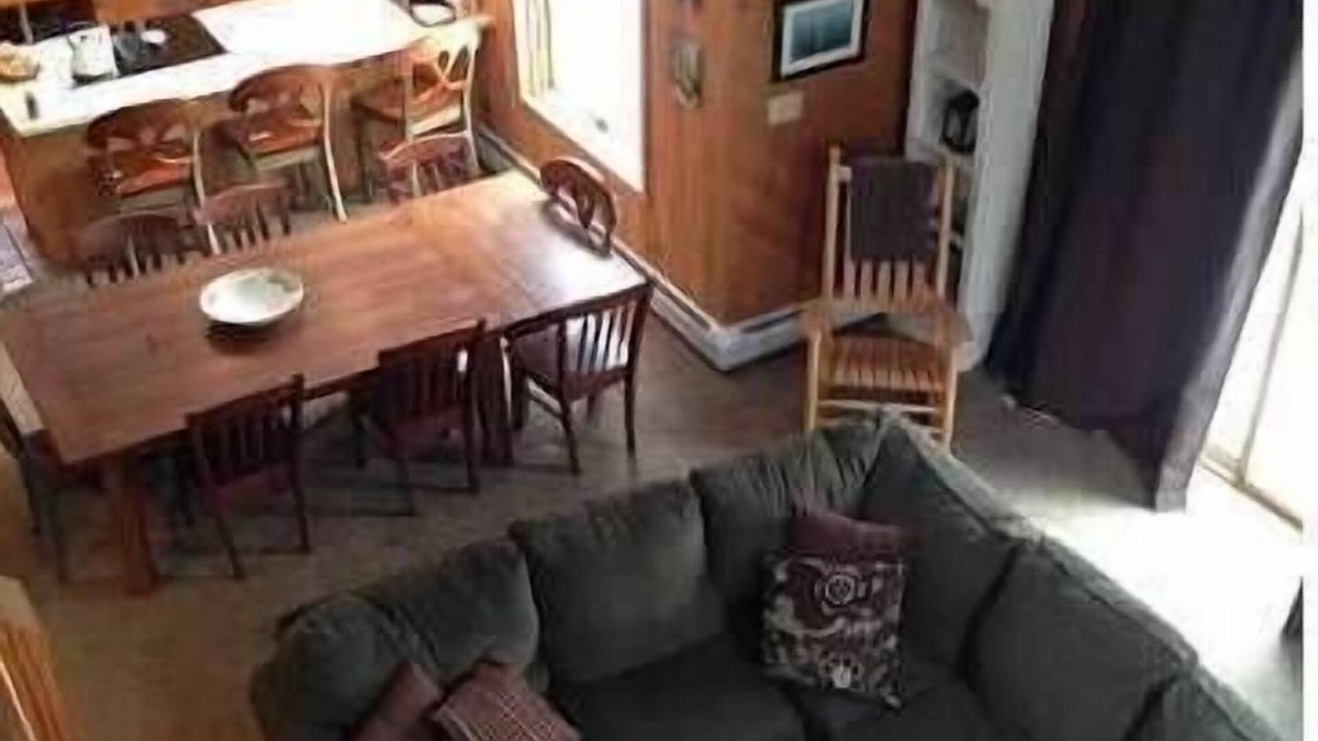 Stratton Mountain House | Wonderful Stratton Mtn Home - 3 miles to Base Lodge!