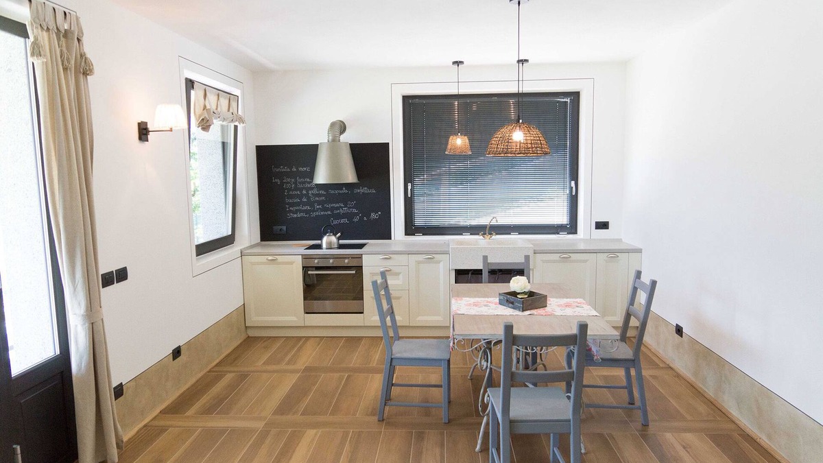 Anfo Apartment | Wonderful three room apartment