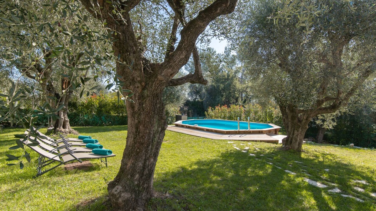 Les Maillans Villa | Wonderful villa close to Valbonne & Nice with private pool.
