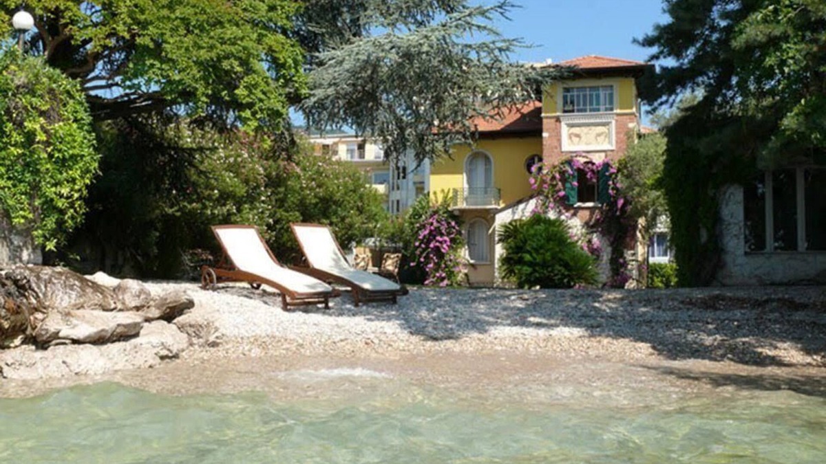Barbarano Villa | Wonderful villa with private beach and big garden