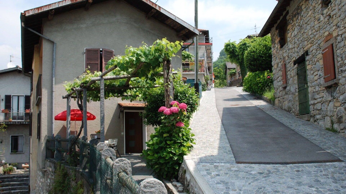 Casima House | Wonderful villa for 4 people with patio, pets allowed and parking