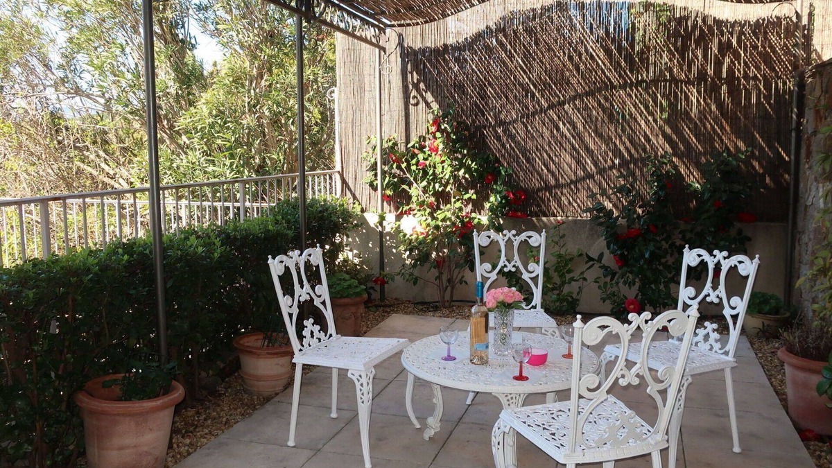Grimaud House | Wonderful villa for 4 people with WIFI, TV, terrace and panoramic view