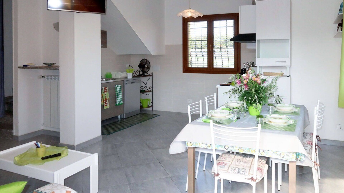 Albenga House | Wonderful villa for 6 guests with WIFI, TV, terrace and parking