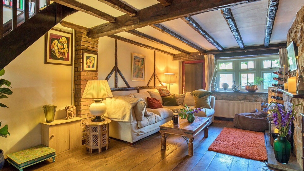 Dormansland House | Wonderful villa for 4 people with WIFI, pets allowed and parking