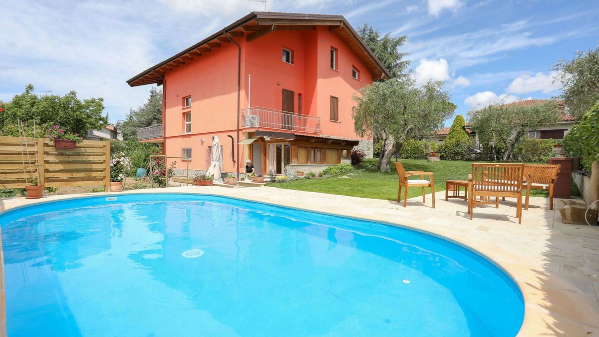 Saltara Villa | Wonderful villa for 5 guests with WIFI, A/C, private pool, TV, patio, panoramic view and parking