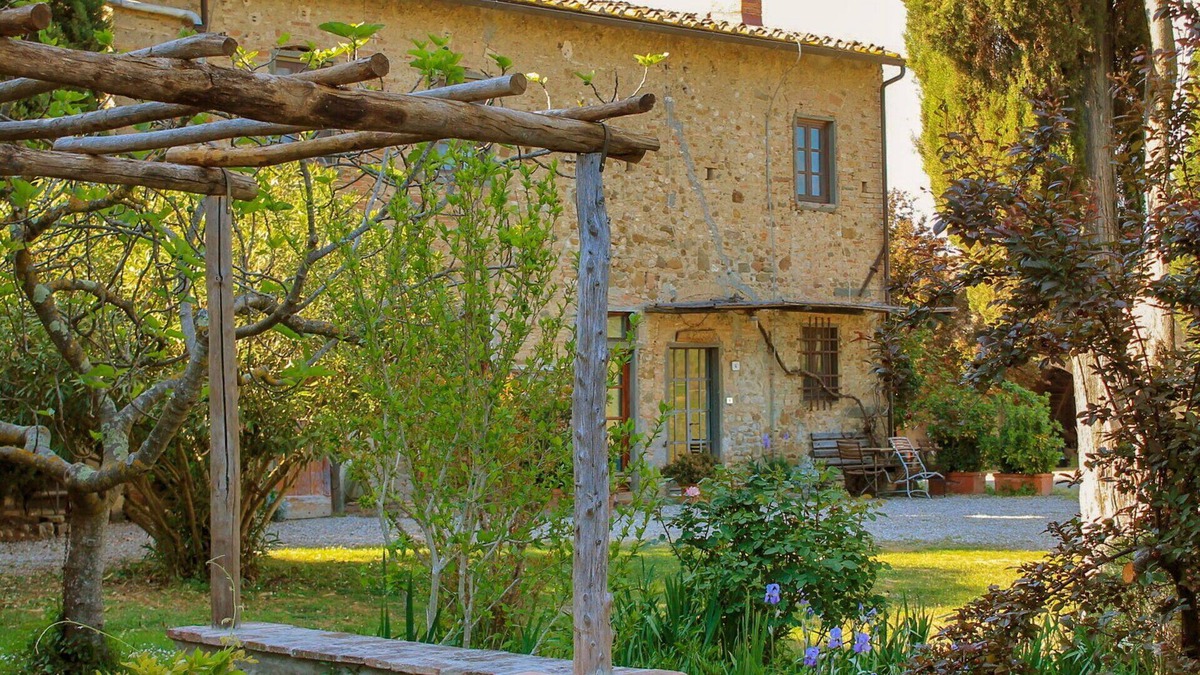 Scandicci Villa | Wonderful villa with pool, WIFI, TV, patio, panoramic view and parking, close to Florence