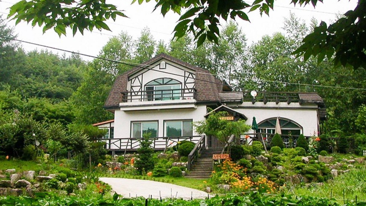 Wonju House | Wonju Chiaksan Juryeongol Pension