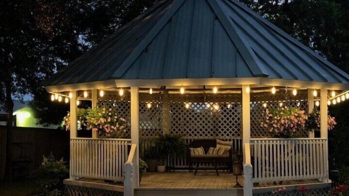 Madisonville Hotel | Woodbine Inn and Restaurant