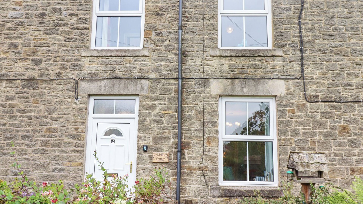 Haltwhistle Cottage | WOODCUTTERS COTTAGE, family friendly, with open fire in Haltwhistle