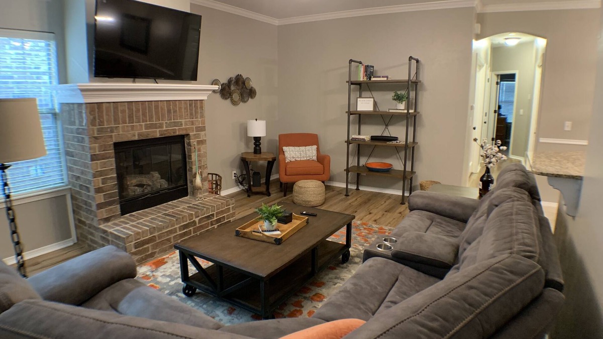 Edmond Condo | Wooded Area with Neighborhood Pool. Close to UCO & Hospitals.