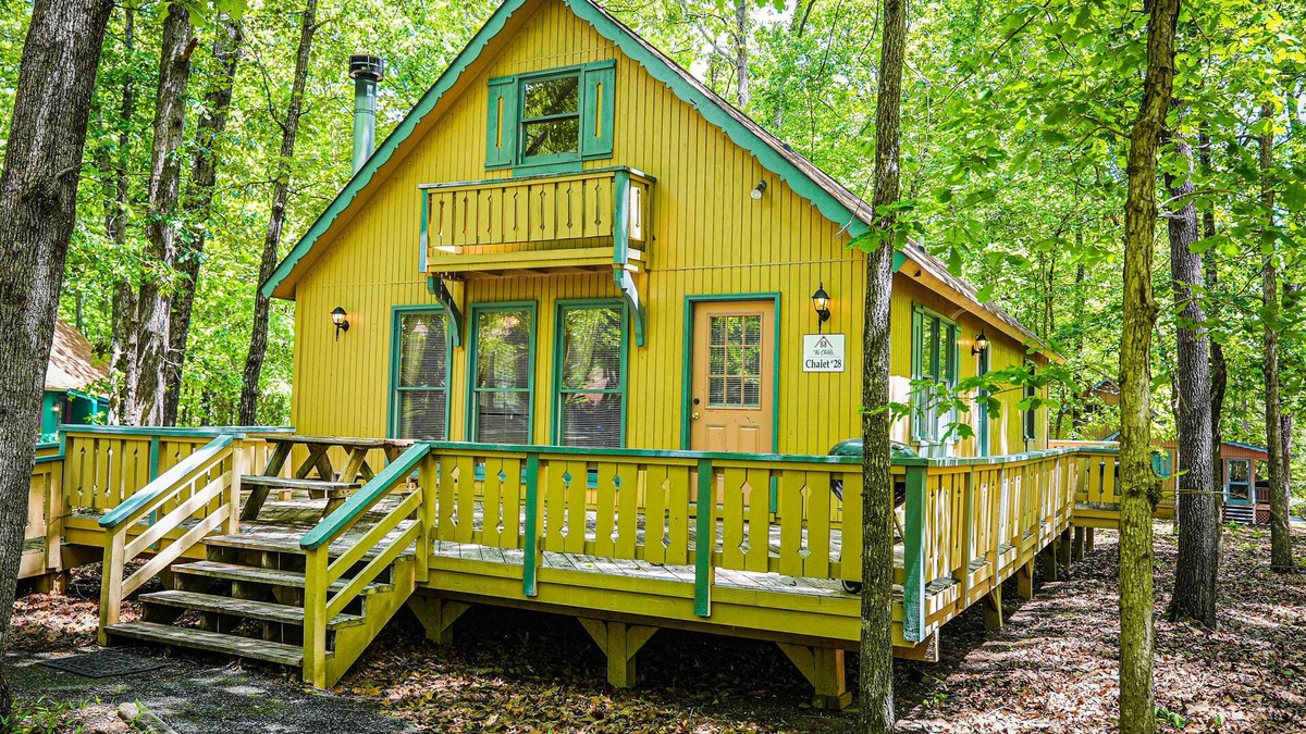 Pine Mountain Cabin | Wooded view cabin located near our recreational activities