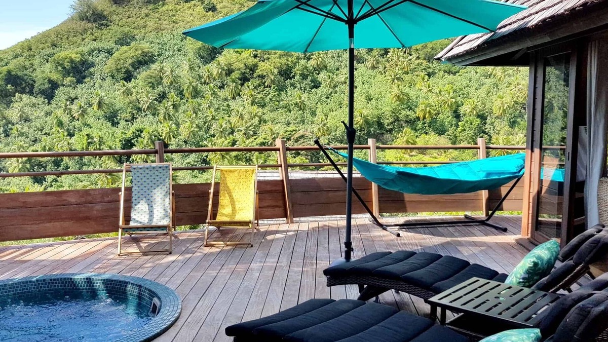Moorea-Maiao House | Wooden architect villa with jacuzzi